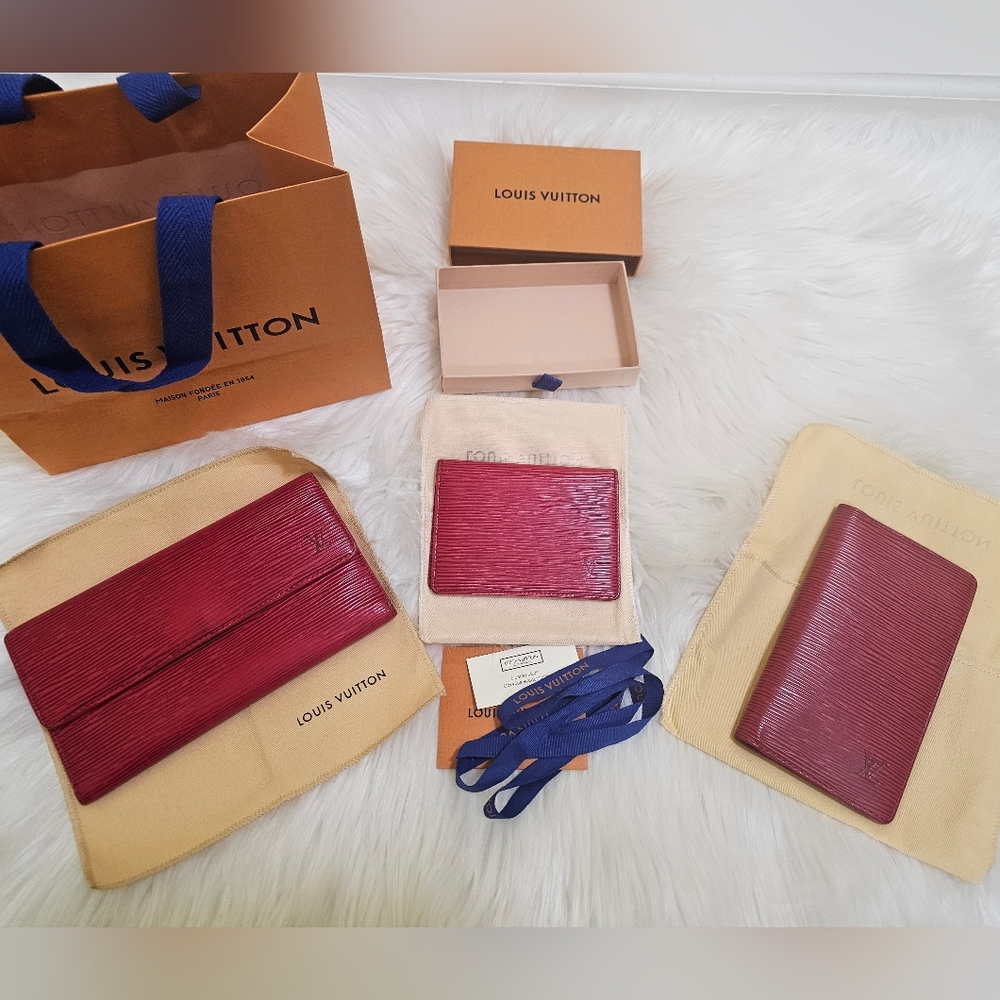 ❤️🎉HOST PICK🎉❤️Louis Vuitton Red Epi bundle (Rare! Good condition!)